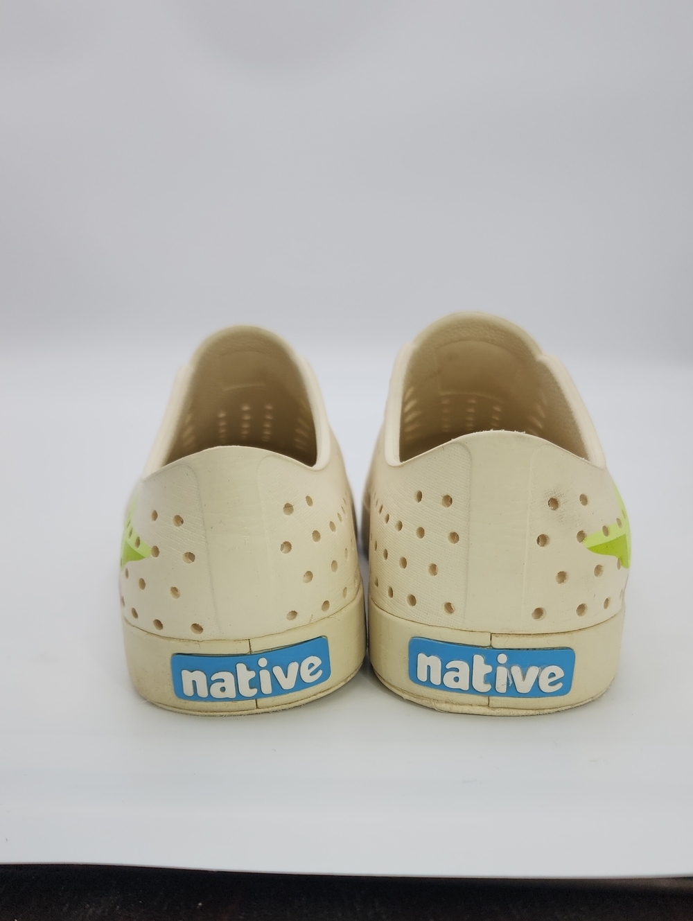 Native x Disney Jefferson Slip-On Water Shoes Star Wars Yoda M6/W8 - Picture 3 of 12
